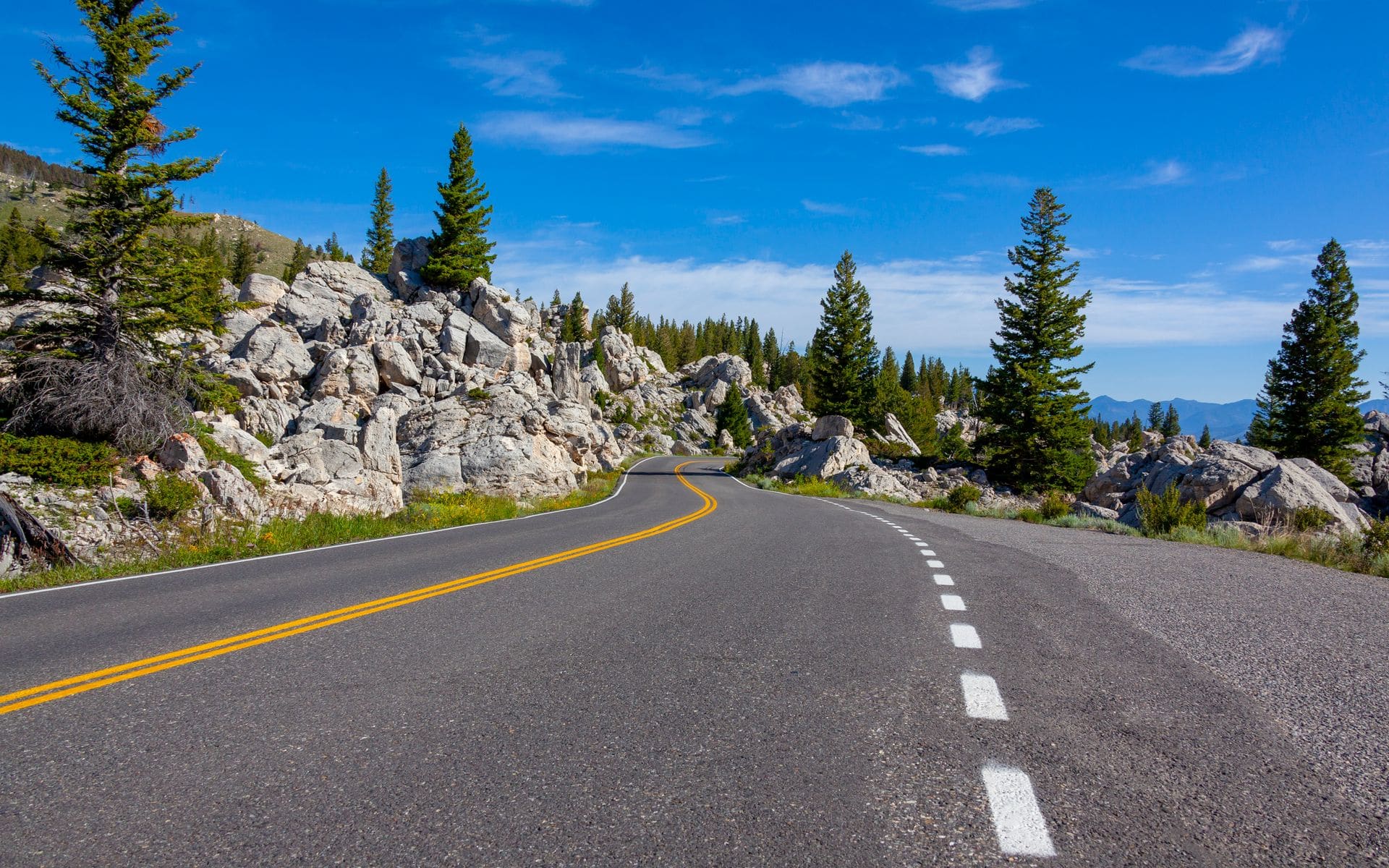 Best Scenic Drives in Montana